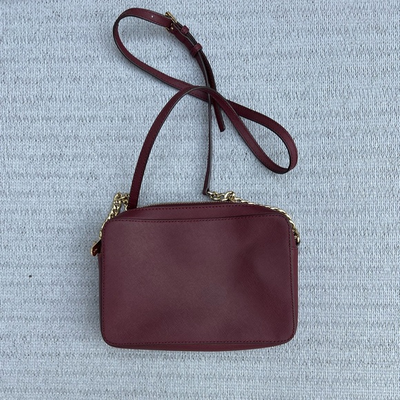 Michael Kors crossbody purse - Picture 2 of 3